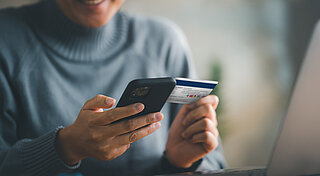  Tankkarte für Mitarbeiter. Handy und Westfalen Card