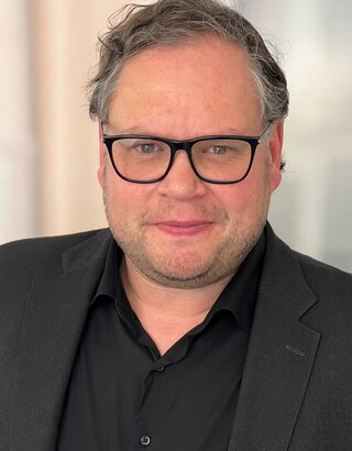 Presse-Team, Nicholas Neu